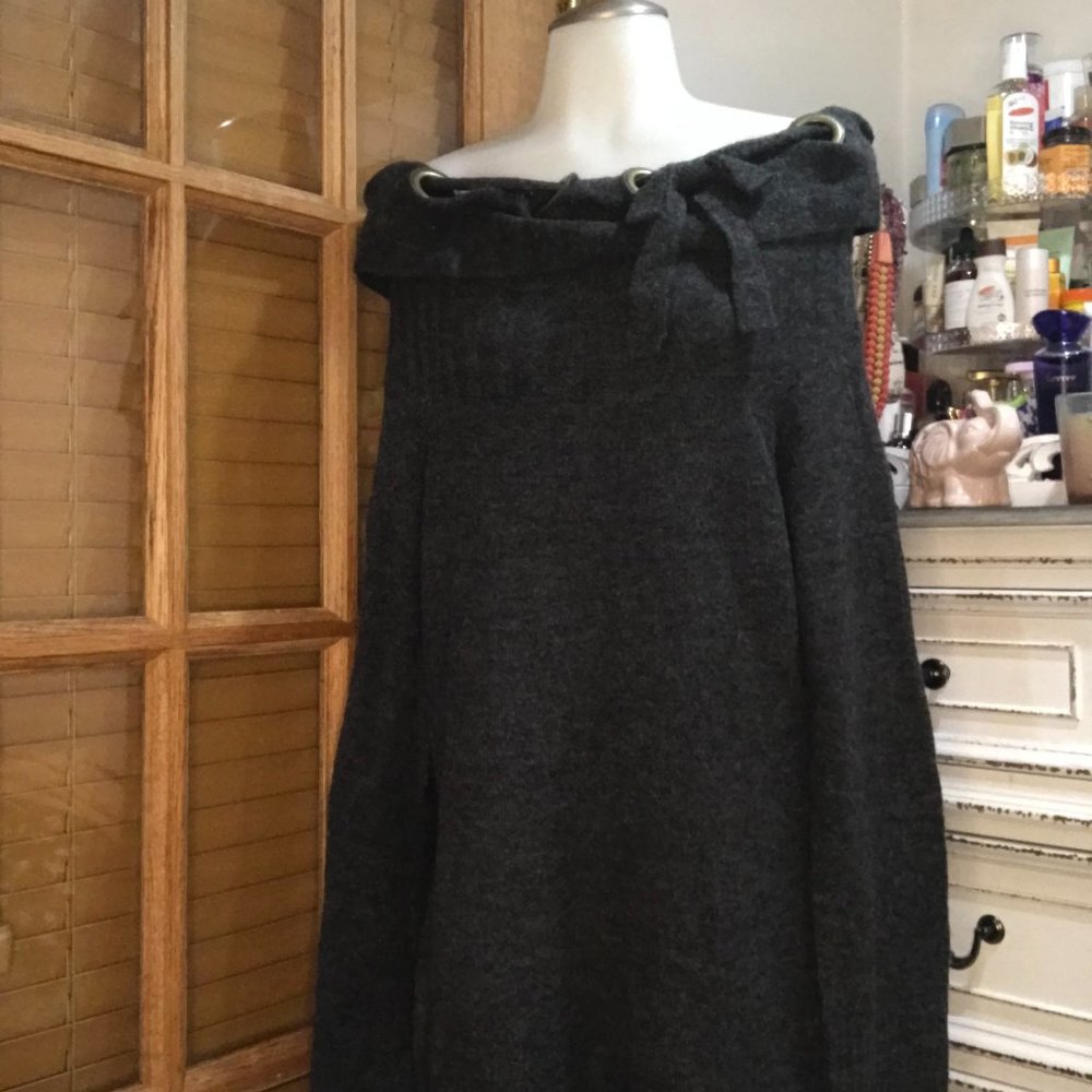 Almost New Heather gray Sweater with loops & bowtie off shoulder By Confess